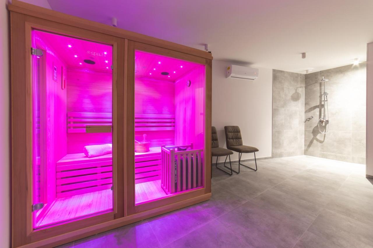 Luxury Favela With Heated Pool Vila Trogir