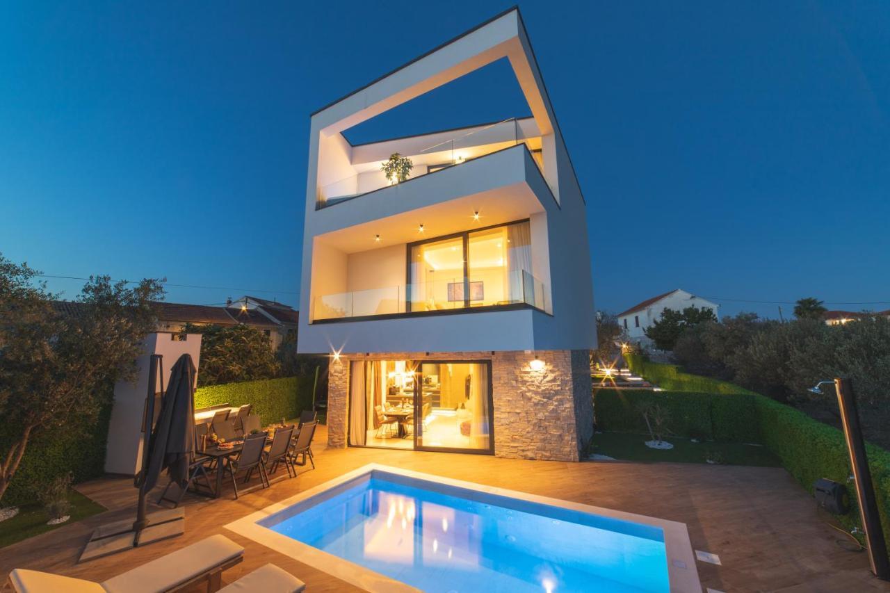 Luxury Favela With Heated Pool Vila