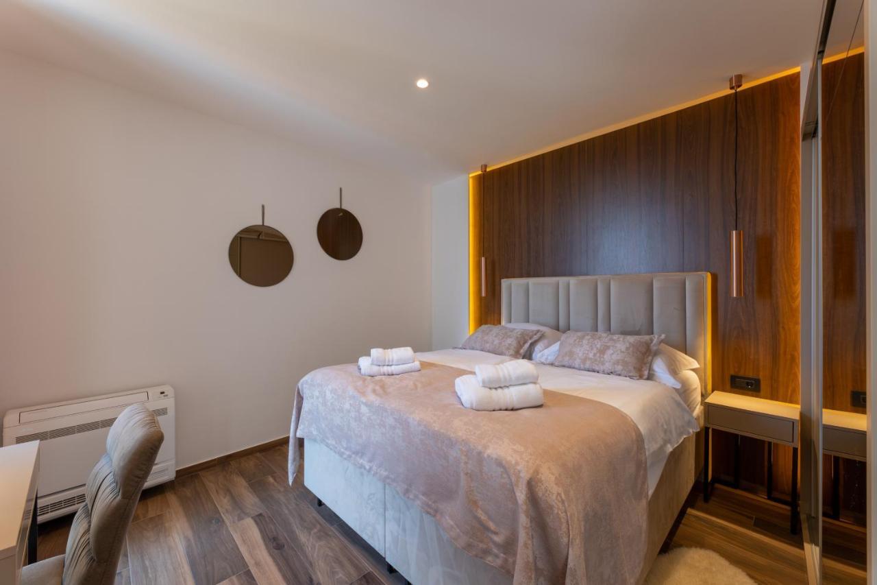 Luxury Favela With Heated Pool Vila