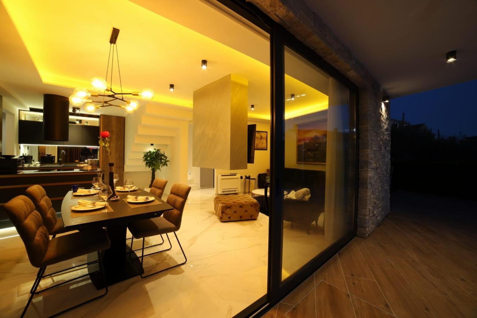 Luxury Favela With Heated Pool * Trogir