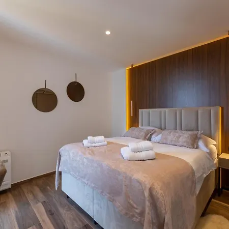 Luxury Villa Favela With Heated Pool Trogir Exterior photo