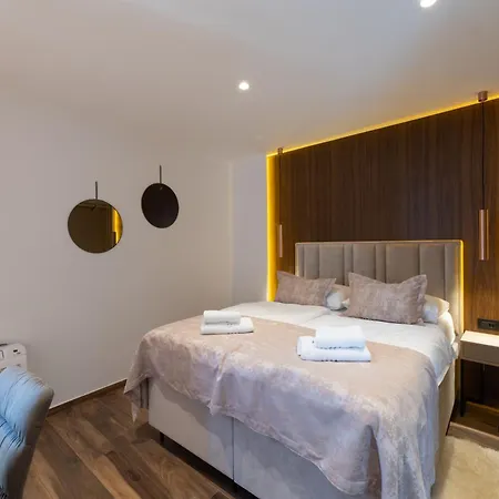 Luxury Villa Favela With Heated Pool Trogir Exterior photo