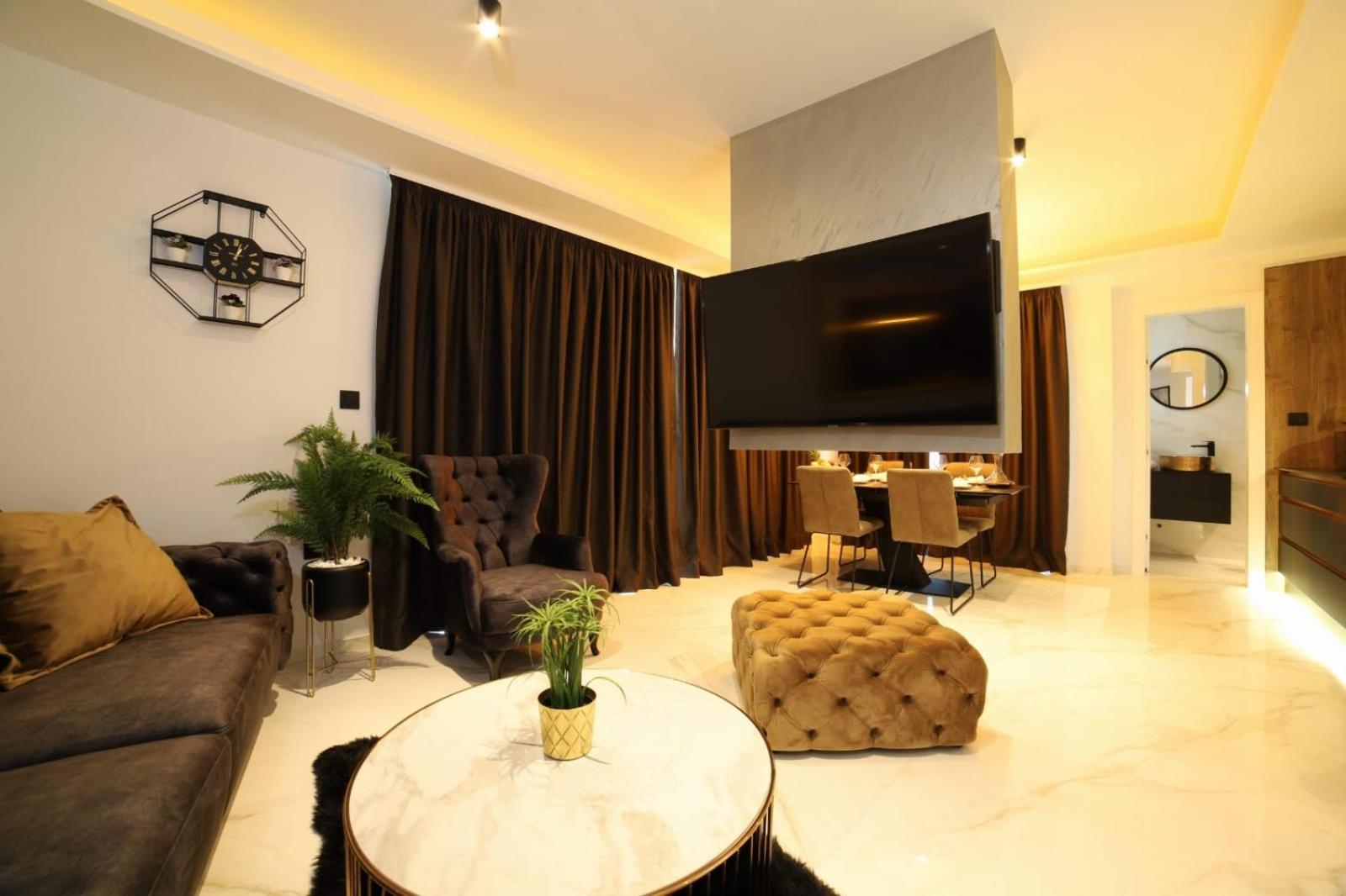 Luxury Favela With Heated Pool